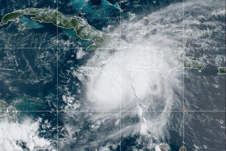 Texas Bolsters State Emergency Response as Category 3 Hurricane Beryl Targets Gulf Coast