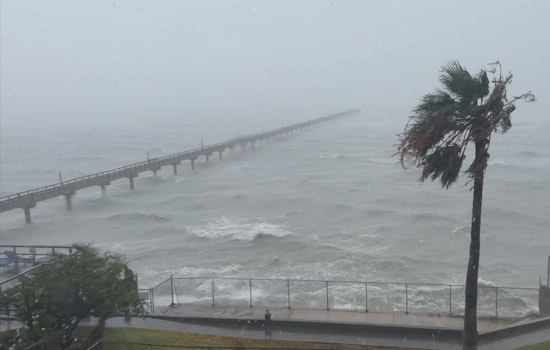 Texas Governor Abbott Updates on Hurricane Beryl Response, Secures Federal Aid and Deploys Emergency Measures in Houston