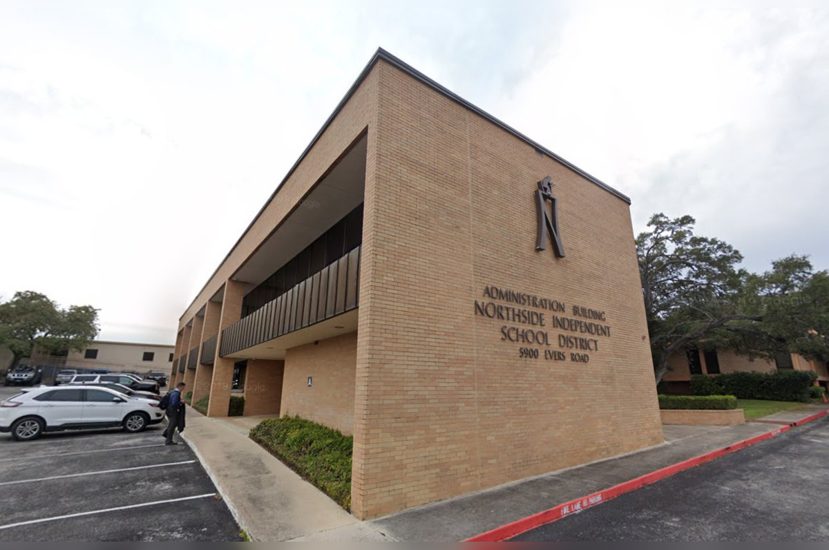 Texas Schools Strive To Implement Mandated Armed Presence Amid