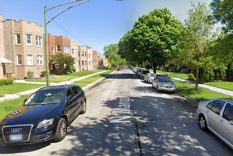 Three Juveniles Arrested in Connection with Armed Robbery in Chicago, Linked to Stolen Vehicle
