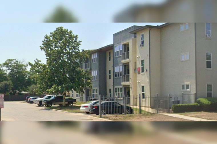 Three Men Hospitalized, Suspects Detained After Midnight Shooting in San Antonio Apartment Complex