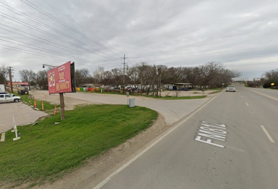 Three Wounded in Shooting at Outdoor Market Near Austin Airport