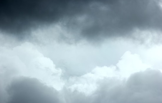 Trade Winds Continue to Influence Hawaii, Keeping Breezy Conditions Now but Easing by Monday with Stable Weather Expected