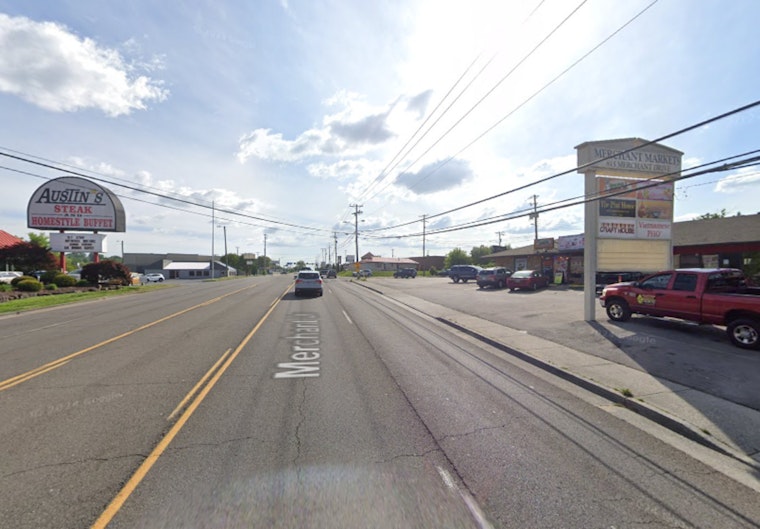 Two Dead, One Injured in Early Morning Shooting at Knoxville Bar, Suspect at Large