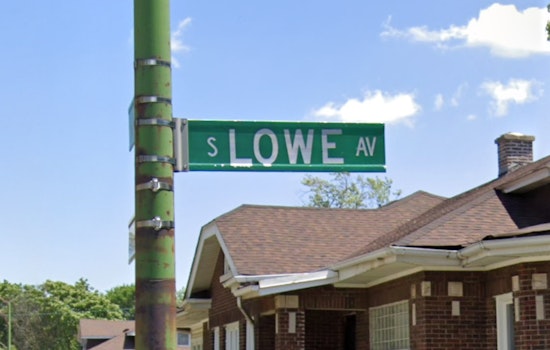Two Men Fatally Shot in Overnight Exchange in Chicago's Roseland Neighborhood