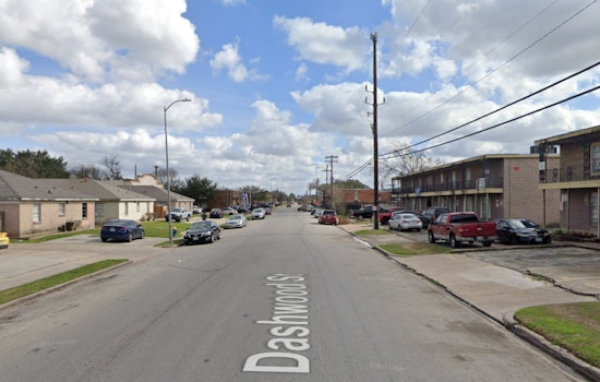 Two Newborns Found Abandoned in Separate Incidents in Houston, Police Investigate and Seek Suspect