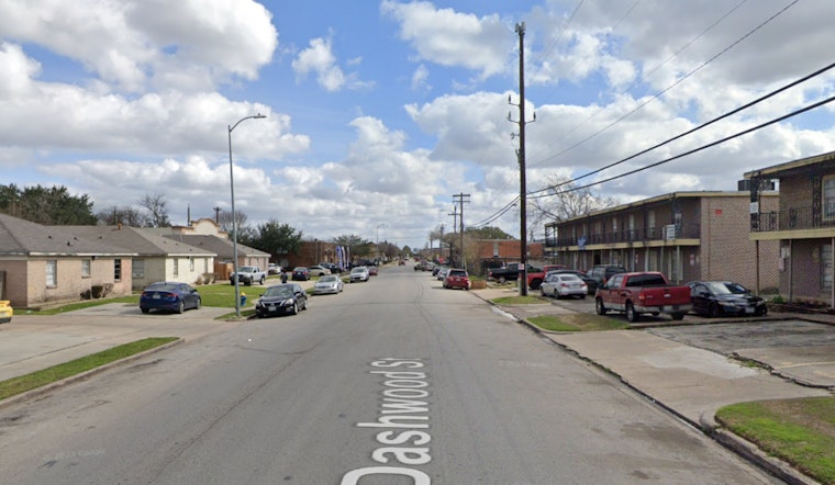 Two Newborns Found Abandoned in Separate Incidents in Houston, Police Investigate and Seek Suspect
