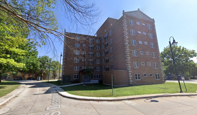 Two Women Injured in Unintended Shooting on Chicago's South Side, Suspects at Large