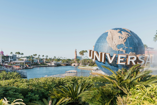 Universal Orlando Seeks Passionate Superfans for New Vlog-Style YouTube Series 'The Fanny Pack'