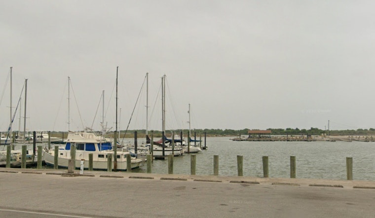 U.S. Coast Guard Searches for Missing Divers off Matagorda Coast, Community Urged to Aid Effort