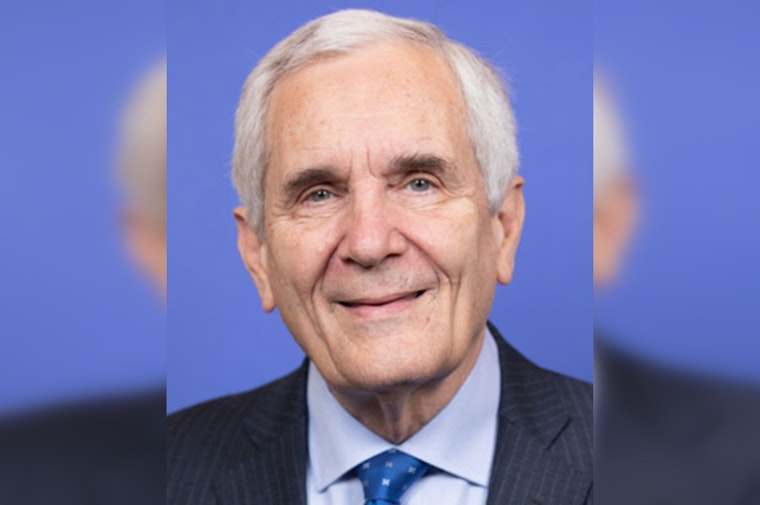 U.S. Rep. Lloyd Doggett Challenges Biden Reelection Bid, Pushes for New Democratic Leadership