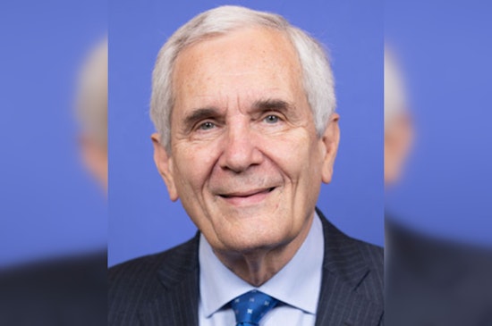 U.S. Rep. Lloyd Doggett Challenges Biden Reelection Bid, Pushes for New Democratic Leadership