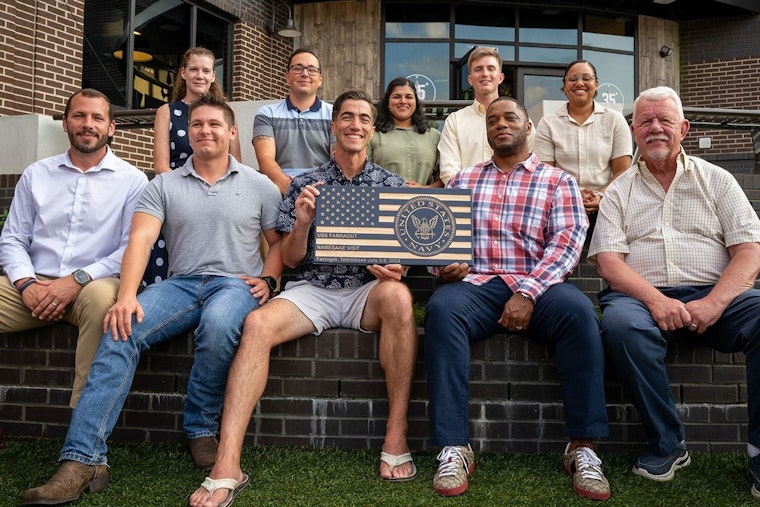 USS Farragut Sailors Forge Strong Bonds with Namesake Town of Farragut During Community Visit
