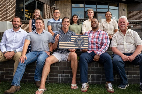 USS Farragut Sailors Forge Strong Bonds with Namesake Town of Farragut During Community Visit