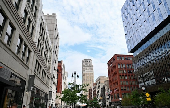 Warm Week Ahead for Detroit with Mid-Week Showers and Thunderstorms in the Forecast