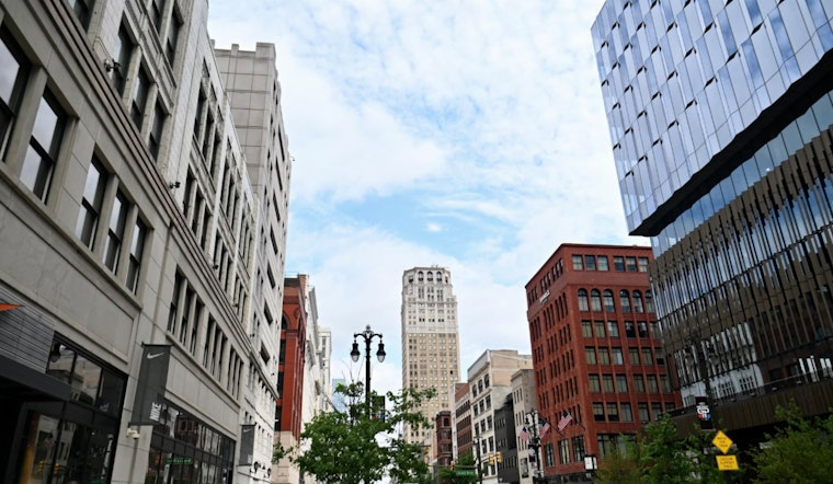 Warm Week Ahead for Detroit with Mid-Week Showers and Thunderstorms in the Forecast