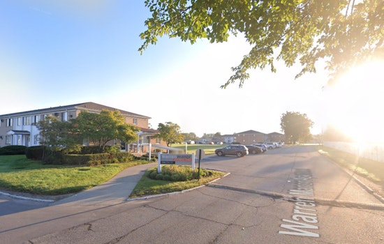Warren Police Investigate Case of Stabbed Husky, Owner and Residents Urged to Provide Leads