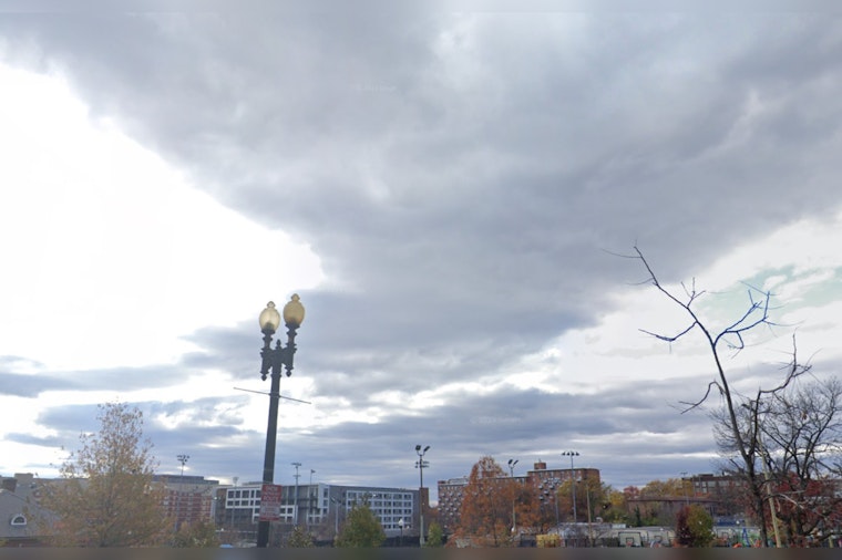 Washington D.C. Anticipates Weather Whiplash, Sunny Skies to Give Way to Thunderstorms, Warns NWS