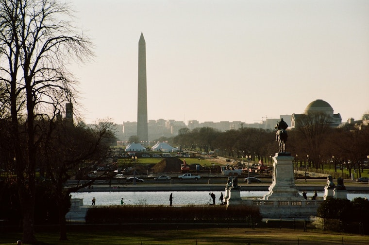 Washington D.C. Braces for Scattered Showers and Thunderstorms, National Weather Service Advises Caution