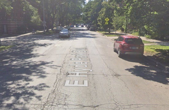 15-Year-Old Boy Wounded in Late-Night Shooting in Chicago’s Kenwood Neighborhood