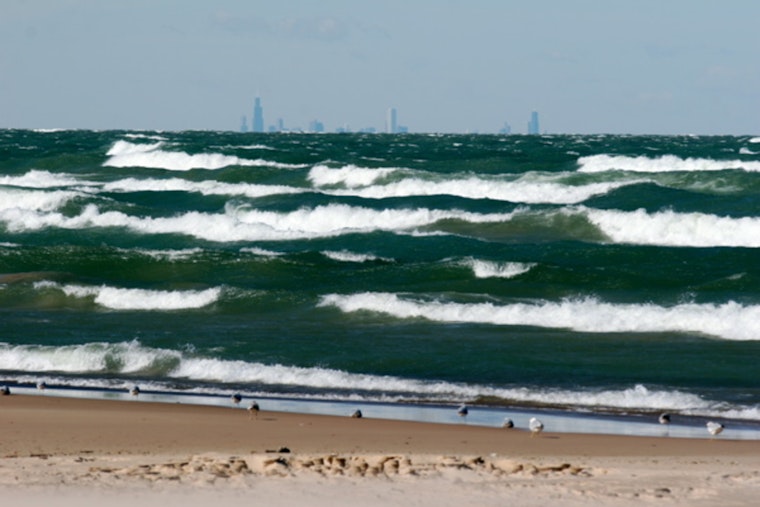 16-Year-Old Boy Missing After Swimming in Lake Michigan Near Rainbow Beach Park
