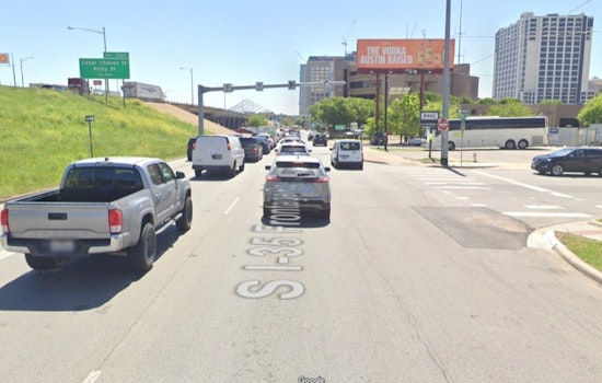 22-Year-Old Pedestrian Struck and Killed on N IH 35 SB