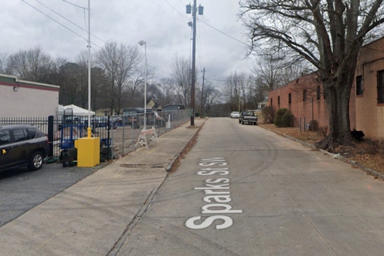 59-Year-Old Man Stabbed in Southwest Atlanta, Police Investigating Incident