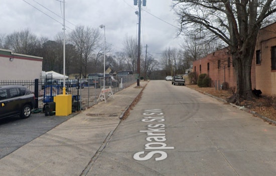 59-Year-Old Man Stabbed in Southwest Atlanta, Police Investigating Incident