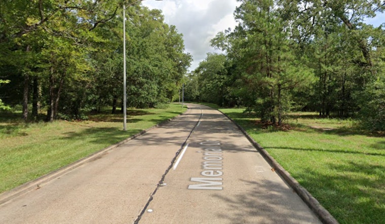 62-Year-Old Woman Pronounced Dead at Scene of Collision on Memorial Drive in Houston