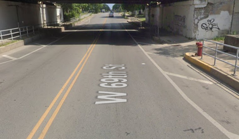 Man Fatally Shot in Drive-By Incident in Chicago's Englewood Neighborhood, No Arrests Made