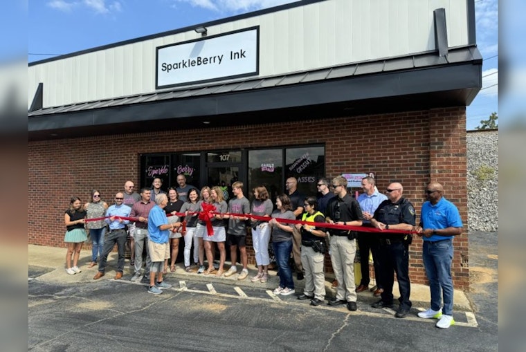 Acworth Welcomes New Craft Store SparkleBerry INK with Ribbon-Cutting Ceremony
