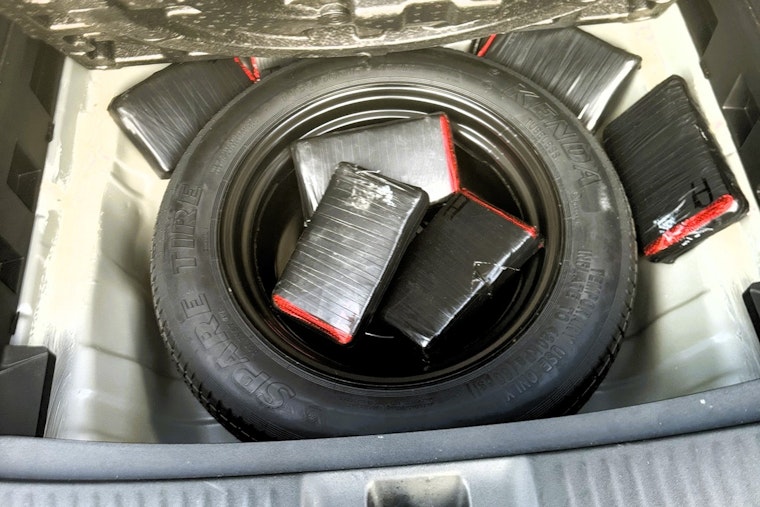 Arkansas State Police Seize 7 Kilos of Cocaine on I-40, Man Charged with Felony Trafficking