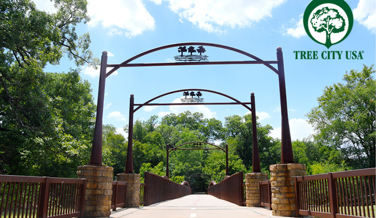 Arlington Celebrates 25 Years as Tree City USA, Highlights Commitment to Urban Forestry