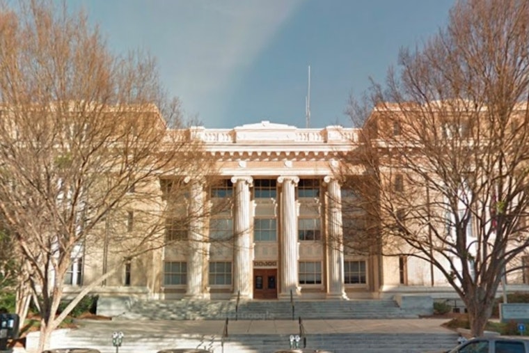 Athens Alert Labor Day Alters City Services Including Waste Collection and Transit Shutdown