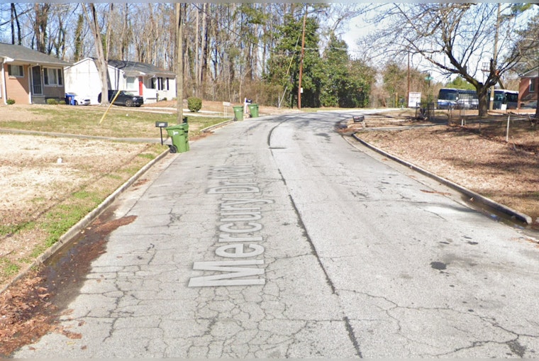 Atlanta Community Mourns Following Fatal Dispute on Mercury Drive, Police Investigation Ongoing