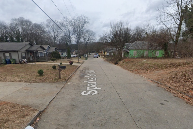 Atlanta Man Hospitalized After Stabbing in Domestic Dispute, Police Investigate
