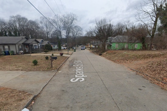 Atlanta Man Hospitalized After Stabbing in Domestic Dispute, Police Investigate