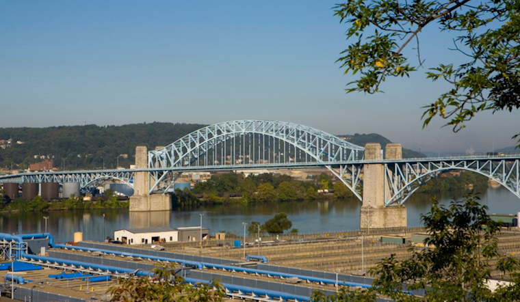 Authorities Launch Manhunt for Driver After Two-Vehicle Collision on Pittsburgh's McKees Rocks Bridge, Mother and Daughter Hospitalized
