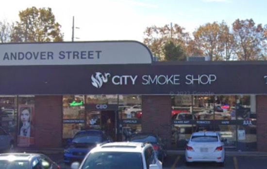 Authorities Search for Suspects in Back-to-Back Smash-and-Grab Burglaries at Danvers and Saugus Smoke Shops