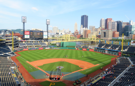 Barry Bonds, Jim Leyland, Manny Sanguillen Inducted into Pittsburgh Pirates Hall of Fame