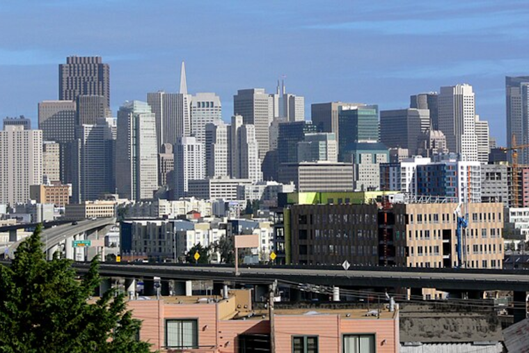 Bay Area's Labor Day Forecast: Pleasant Temperatures with Coastal Breeze Ahead, Warmup Expected Next Week