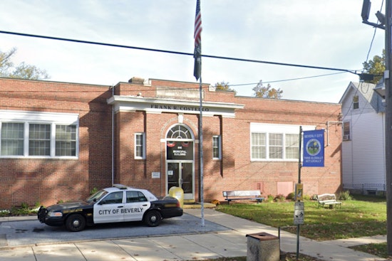 Beverly Resident Finds Suspicious Device, Bomb Squad Responds to All Clear at Police Station