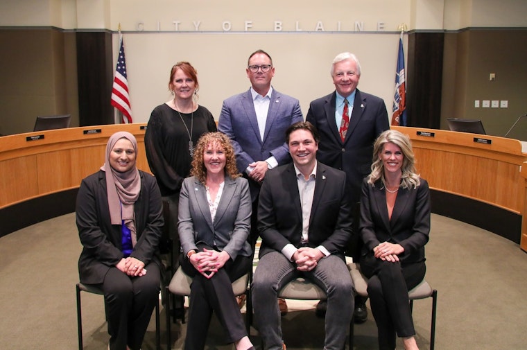 Blaine City Council to Hold Public Hearing on bb.q Chicken's Liquor License Application