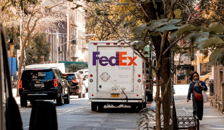 Boston Police Issue Warning as Package Thefts Rise, Advise Precautionary Measures for FedEx Deliveries