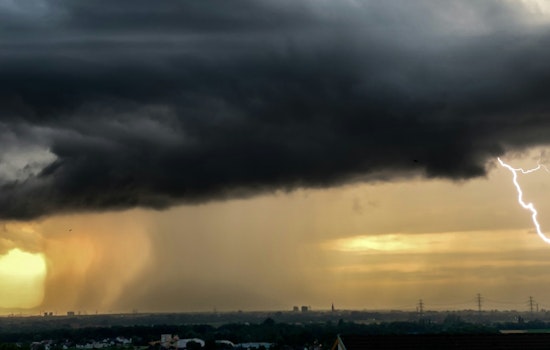 Boston Prepares for Storm Debby's Arrival, Anticipated Tropical Downpours Could Bring 1-3 Inches of Rain