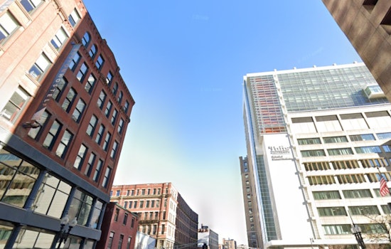Boston to Warm Up as Sunny Spells Chase Away Morning Chill, Pop-Up Showers Possible