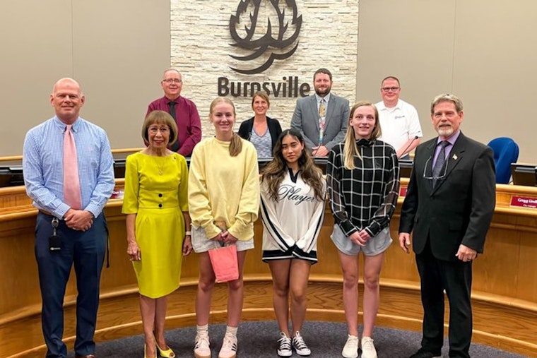 Burnsville Honors Outgoing Commissioner and Celebrates Youth Artistry at City Council Meeting