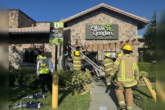 Car Crashes into Vero Beach Olive Garden, Driver Hospitalized as Authorities Investigate