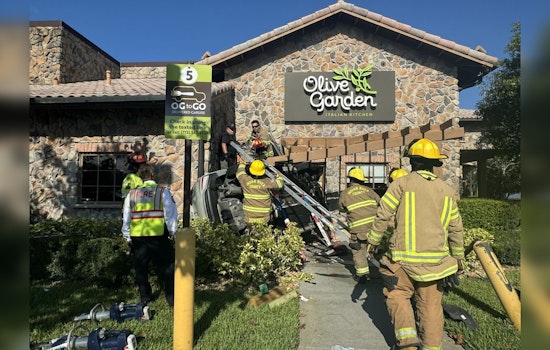 Car Crashes into Vero Beach Olive Garden, Driver Hospitalized as Authorities Investigate