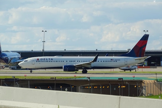 Carolina Panthers Escape Injury as Team Plane Slides Off Taxiway at Charlotte Douglas Airport